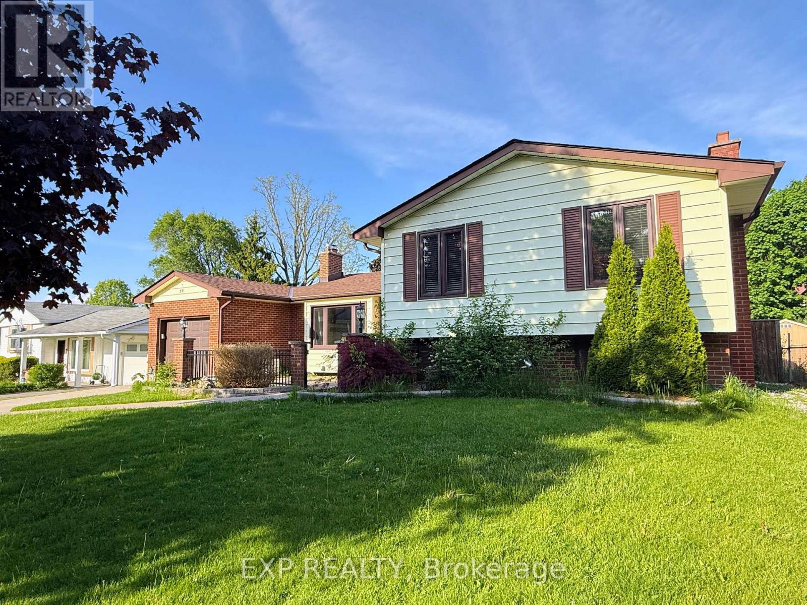 30 Cowan Avenue, London South, Ontario  N6C 4E6 - Photo 3 - X13182042