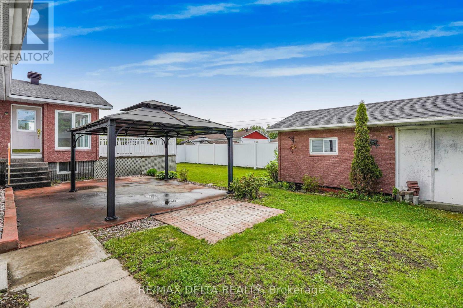 2022 Patricia Street, Clarence-Rockland, Ontario  K4K 1C1 - Photo 31 - X13182198