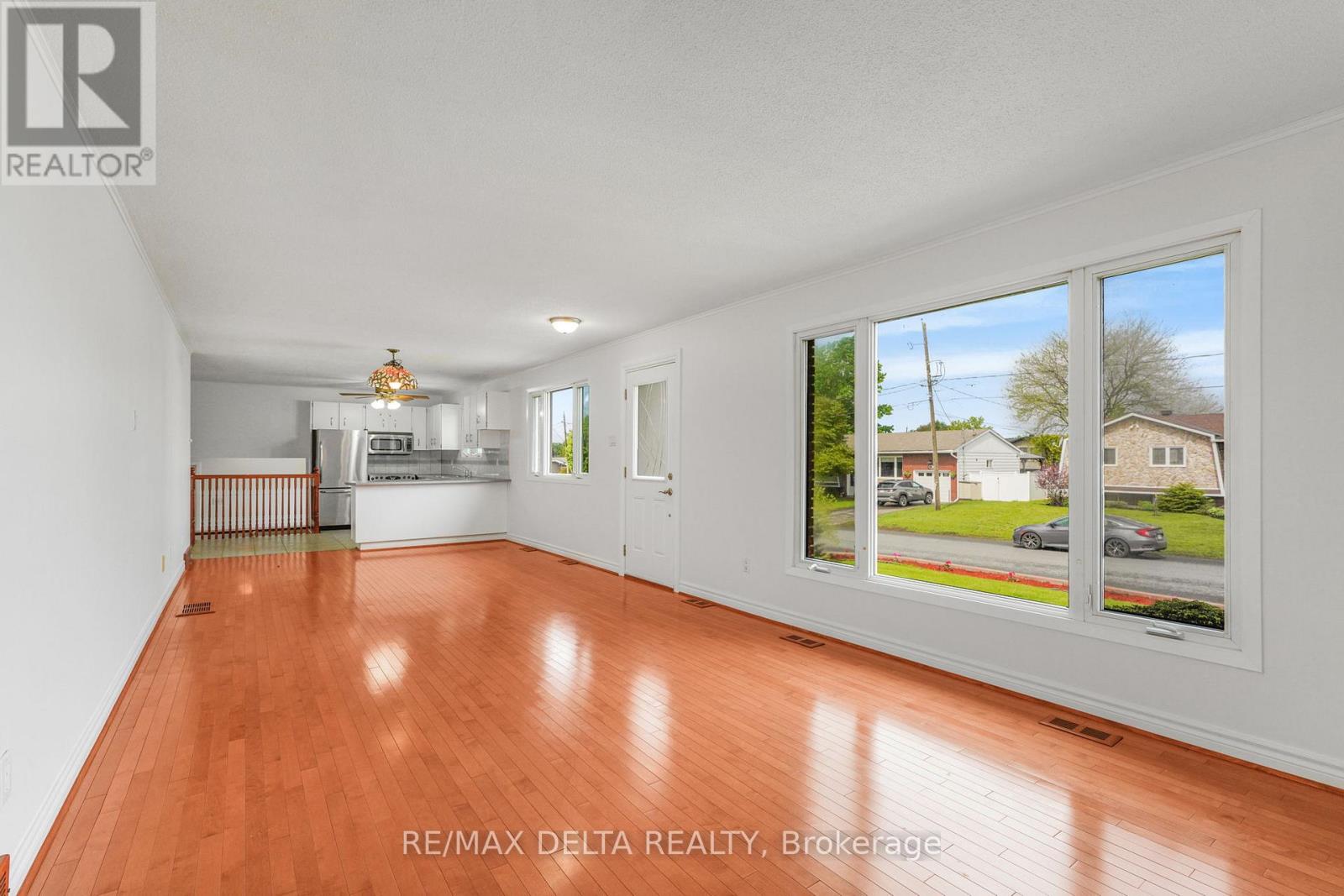 2022 Patricia Street, Clarence-Rockland, Ontario  K4K 1C1 - Photo 6 - X13182198