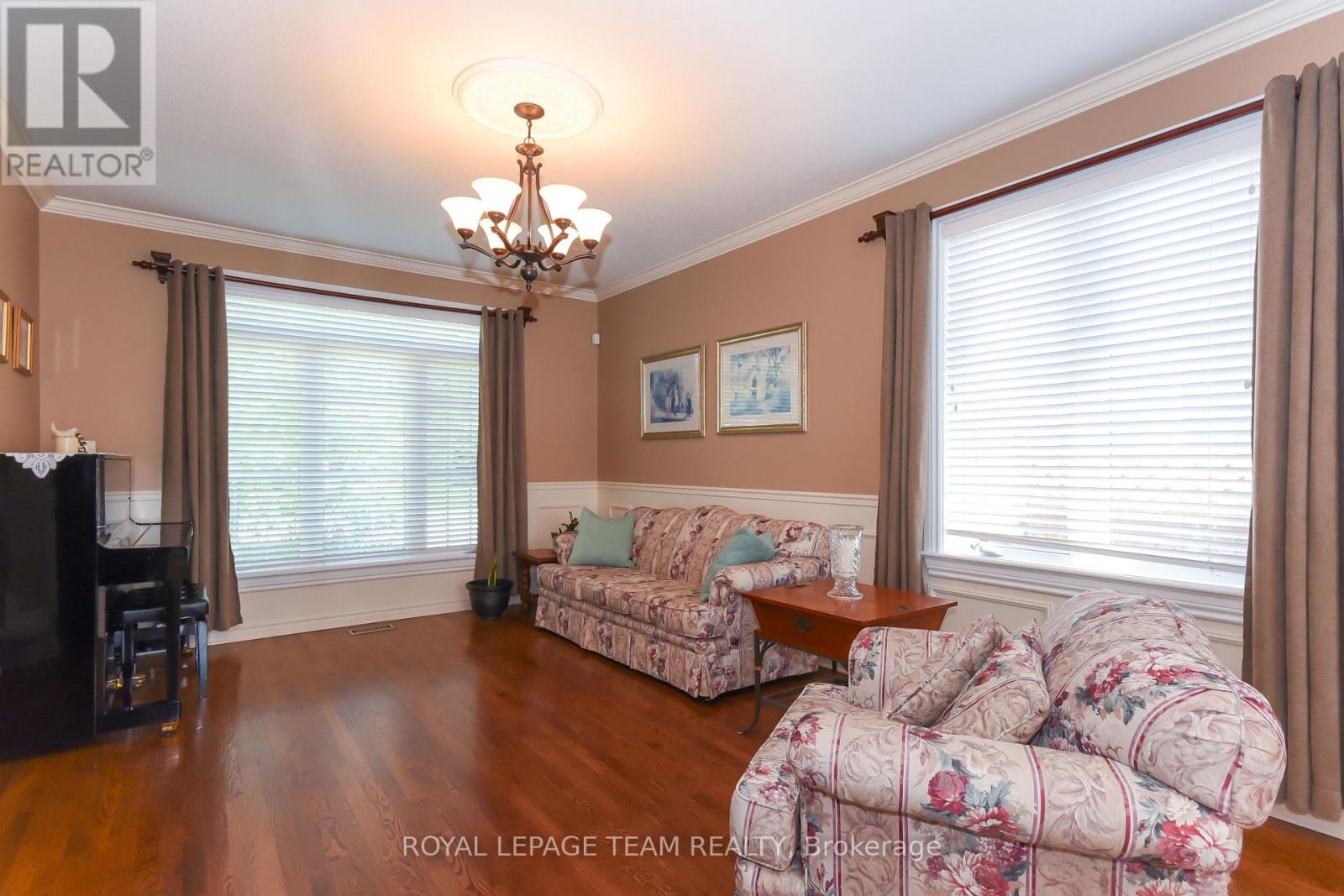 51 Shining Star Circle, Ottawa, Ontario  K2S 2B4 - Photo 6 - X13182288
