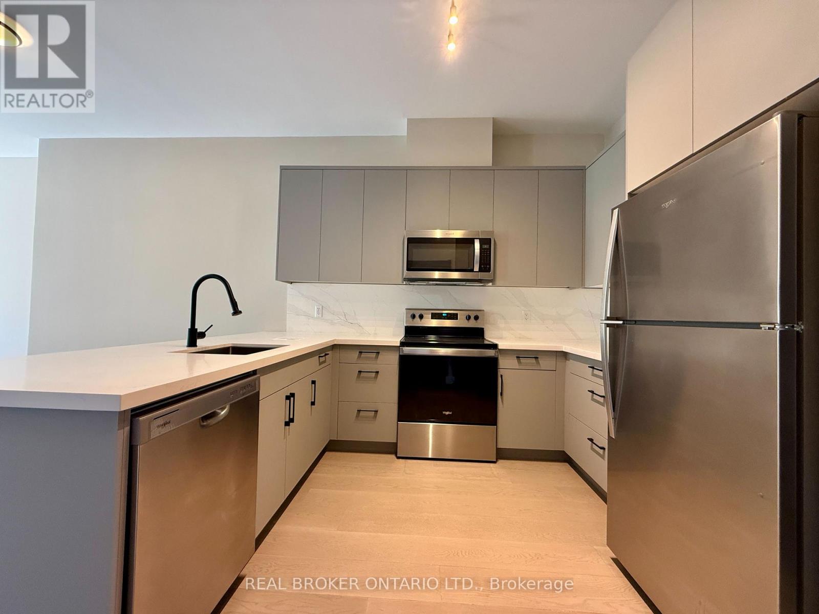180 Kanata Avenue, Ottawa, Ontario  K2K 3L9 - Photo 8 - X13182310