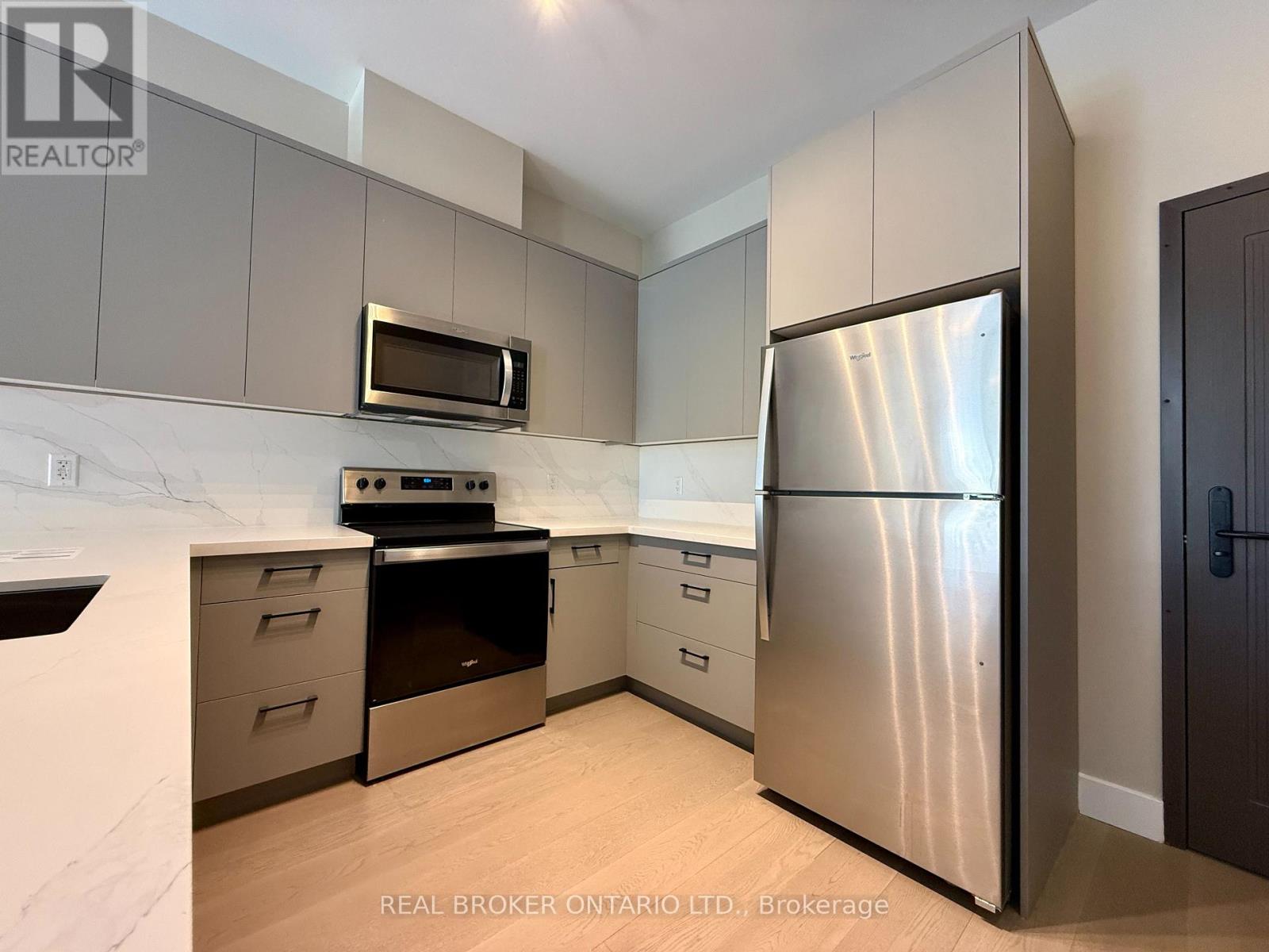 180 Kanata Avenue, Ottawa, Ontario  K2K 3L9 - Photo 9 - X13182310