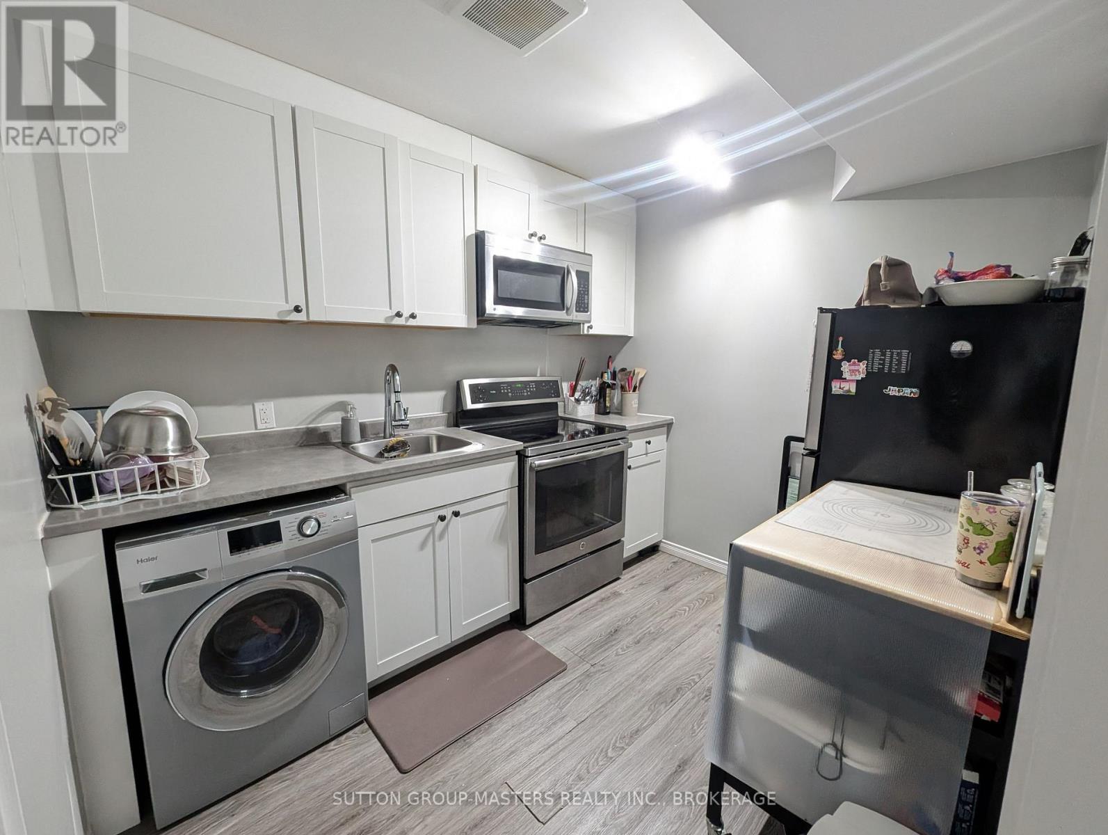 544 Freeman Crescent, Kingston (Kingston East (Incl Barret Crt)), Ontario  K7K 7H5 - Photo 6 - X13182330