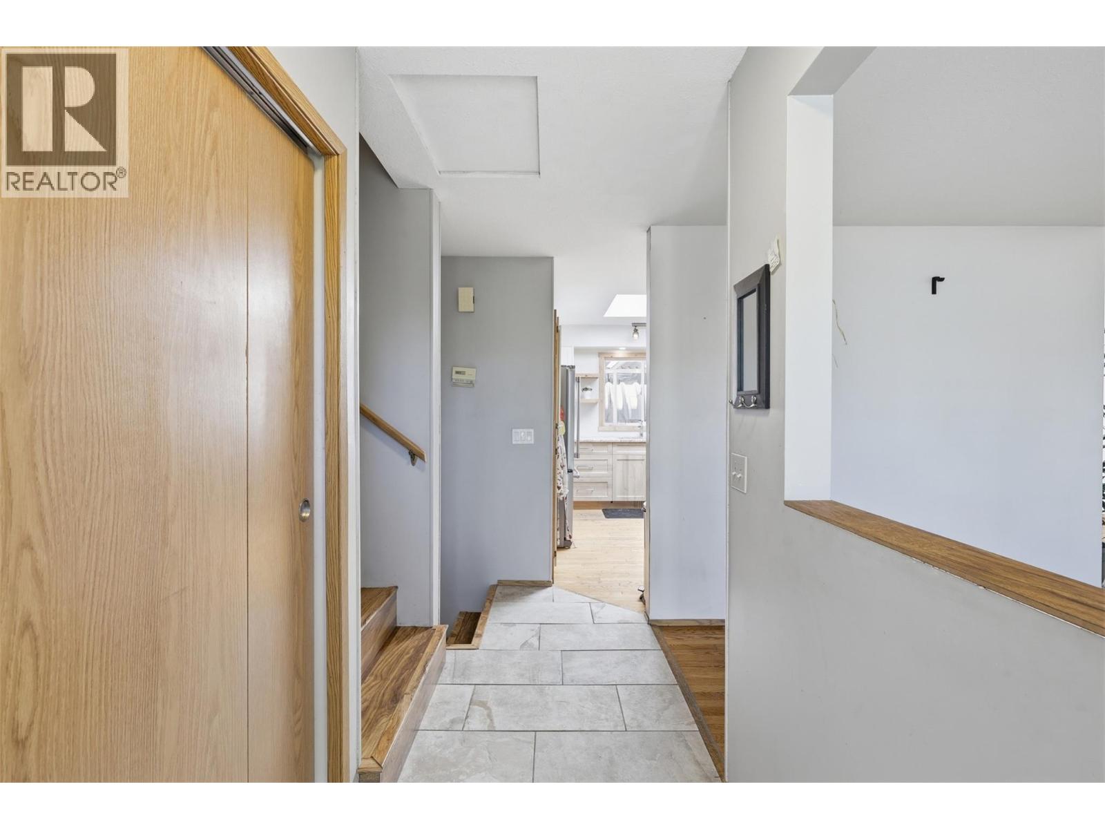 691 Richmond Avenue, Kamloops, British Columbia  V2B 1T4 - Photo 5 - 10388351