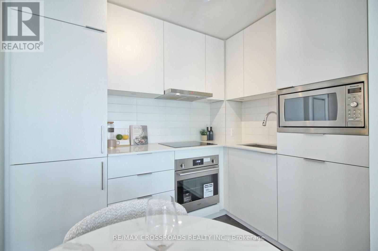 N1808 - 7 Golden Lion Heights, Toronto, Ontario  M2M 0C1 - Photo 8 - C13181772
