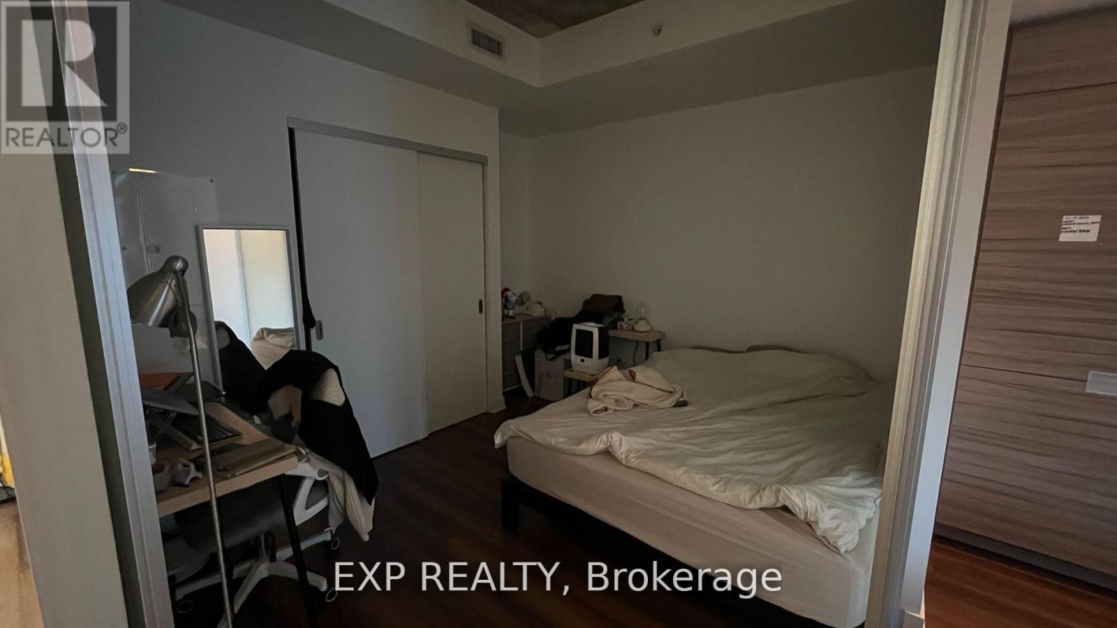 902 - 210 Simcoe Street, Toronto, Ontario  M5T 2W5 - Photo 7 - C13182110