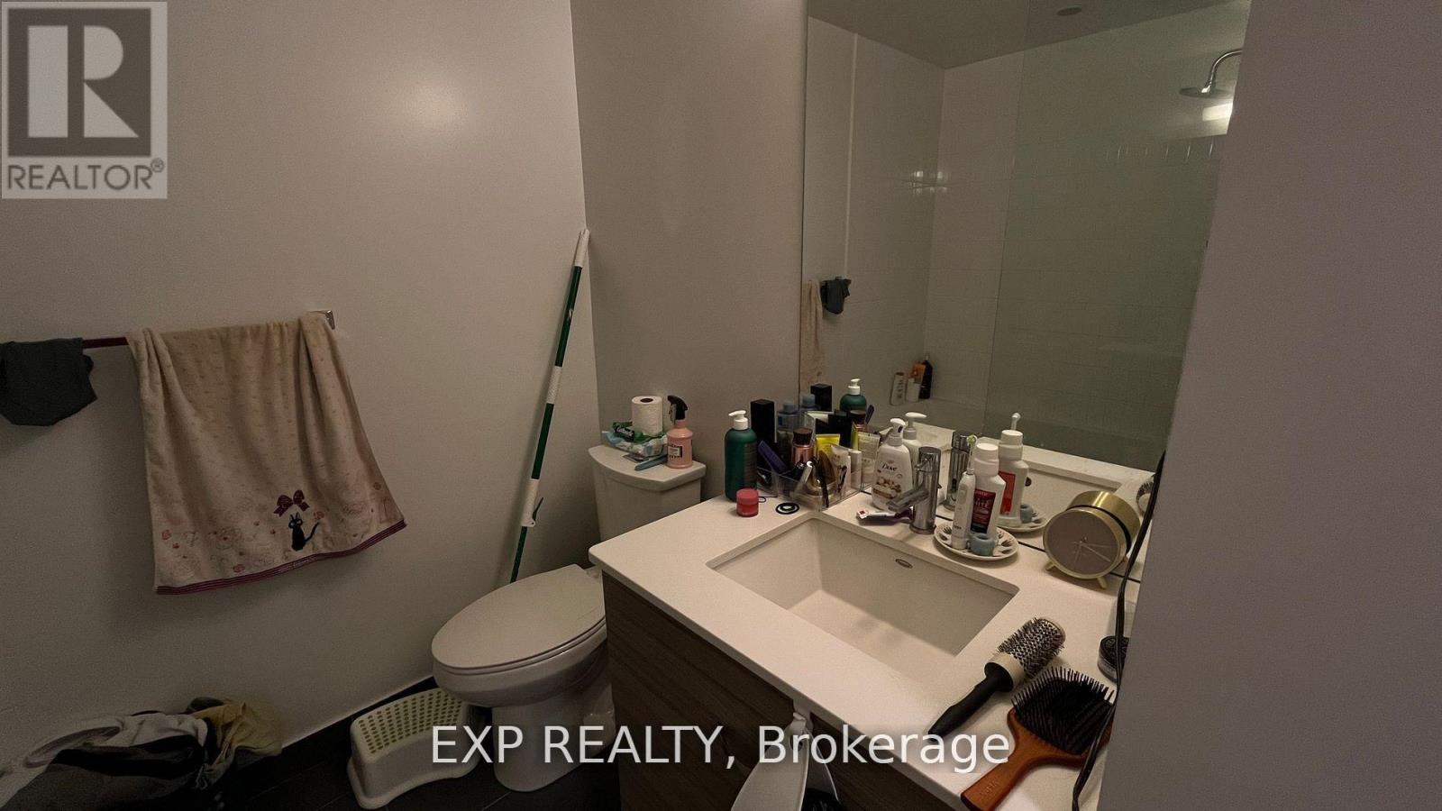 902 - 210 Simcoe Street, Toronto, Ontario  M5T 2W5 - Photo 8 - C13182110