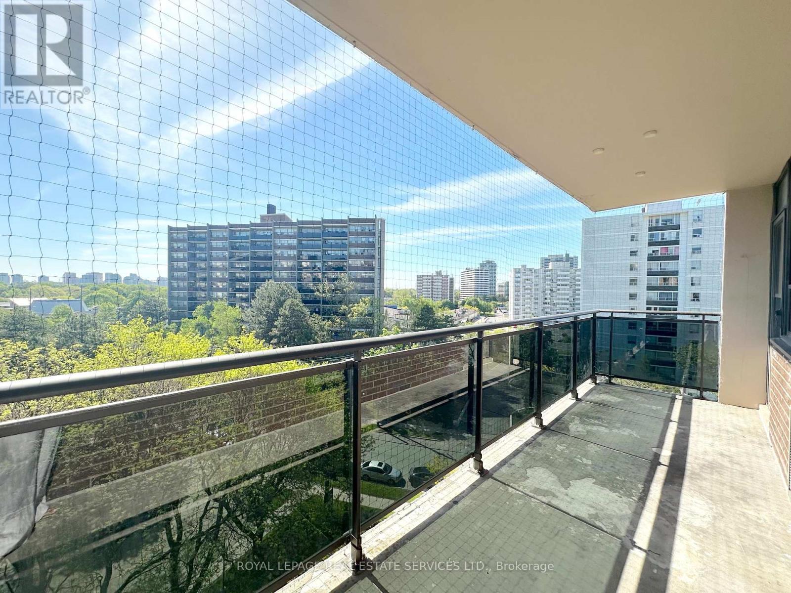 708 - 12 Rockford Road, Toronto, Ontario  M2R 3A2 - Photo 16 - C13182356