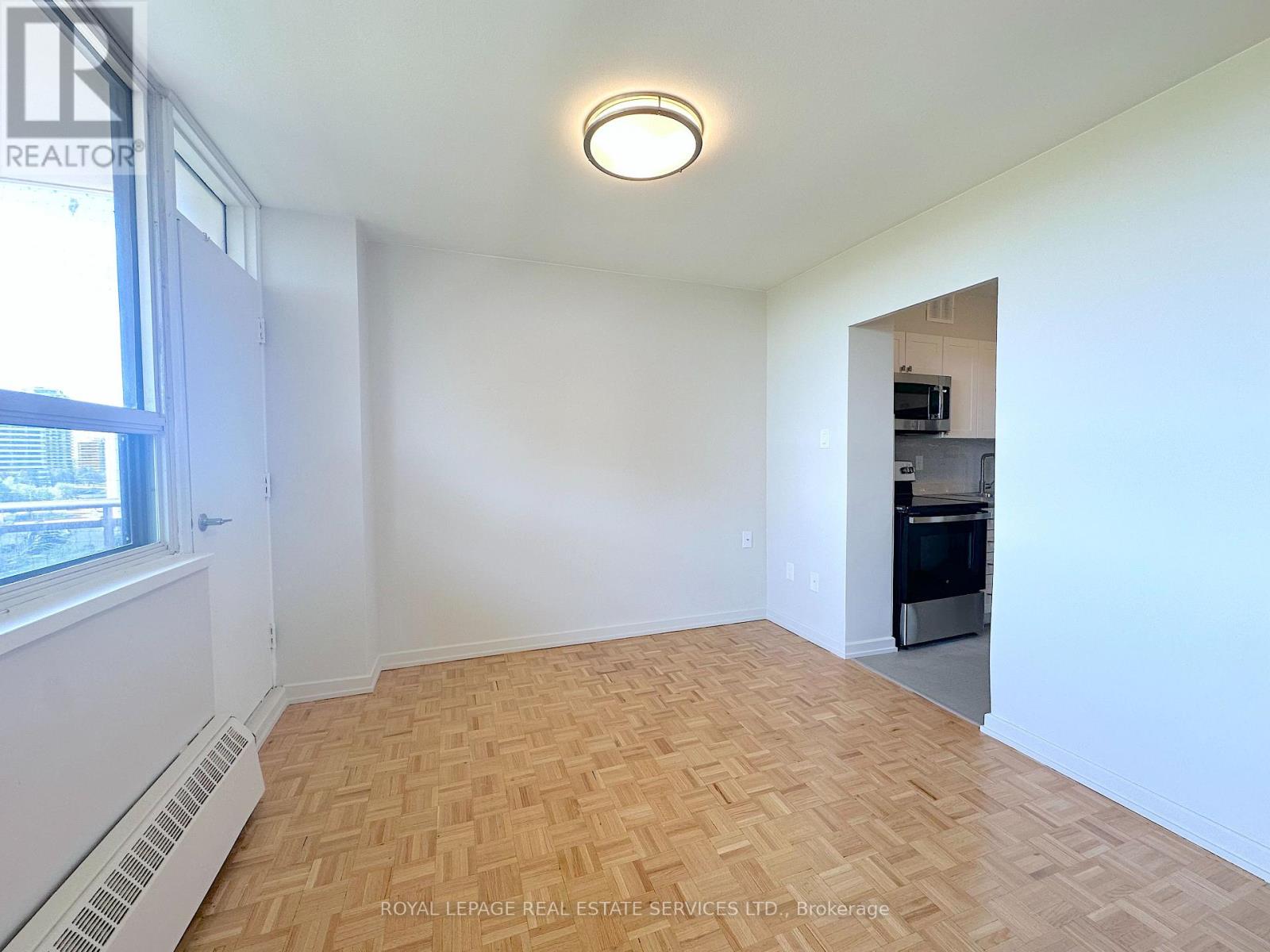 708 - 12 Rockford Road, Toronto, Ontario  M2R 3A2 - Photo 4 - C13182356
