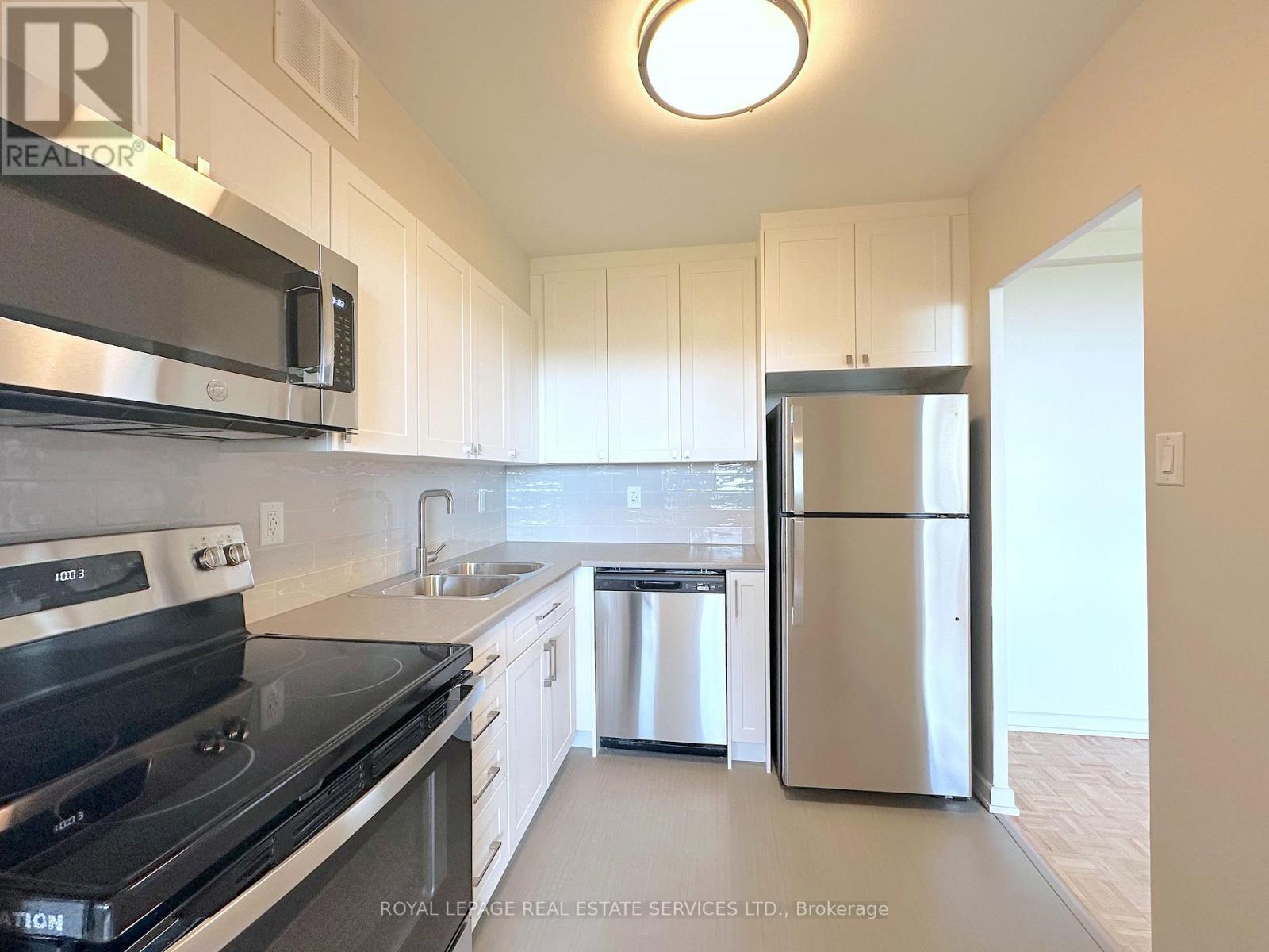 708 - 12 Rockford Road, Toronto, Ontario  M2R 3A2 - Photo 6 - C13182356