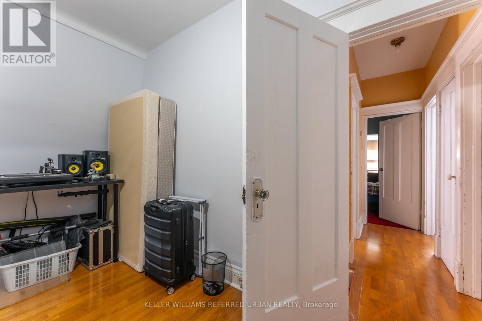 84 Gough Avenue, Toronto, Ontario  M4K 3N8 - Photo 12 - E13181966