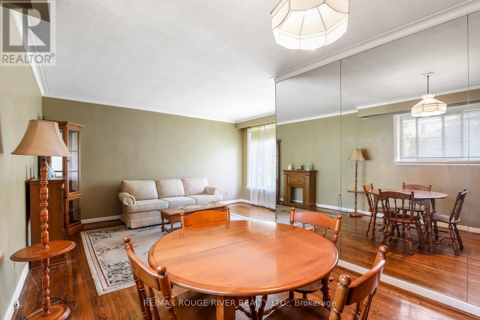 14 Farmbrook Road, Toronto, Ontario  M1J 2S4 - Photo 11 - E13182184