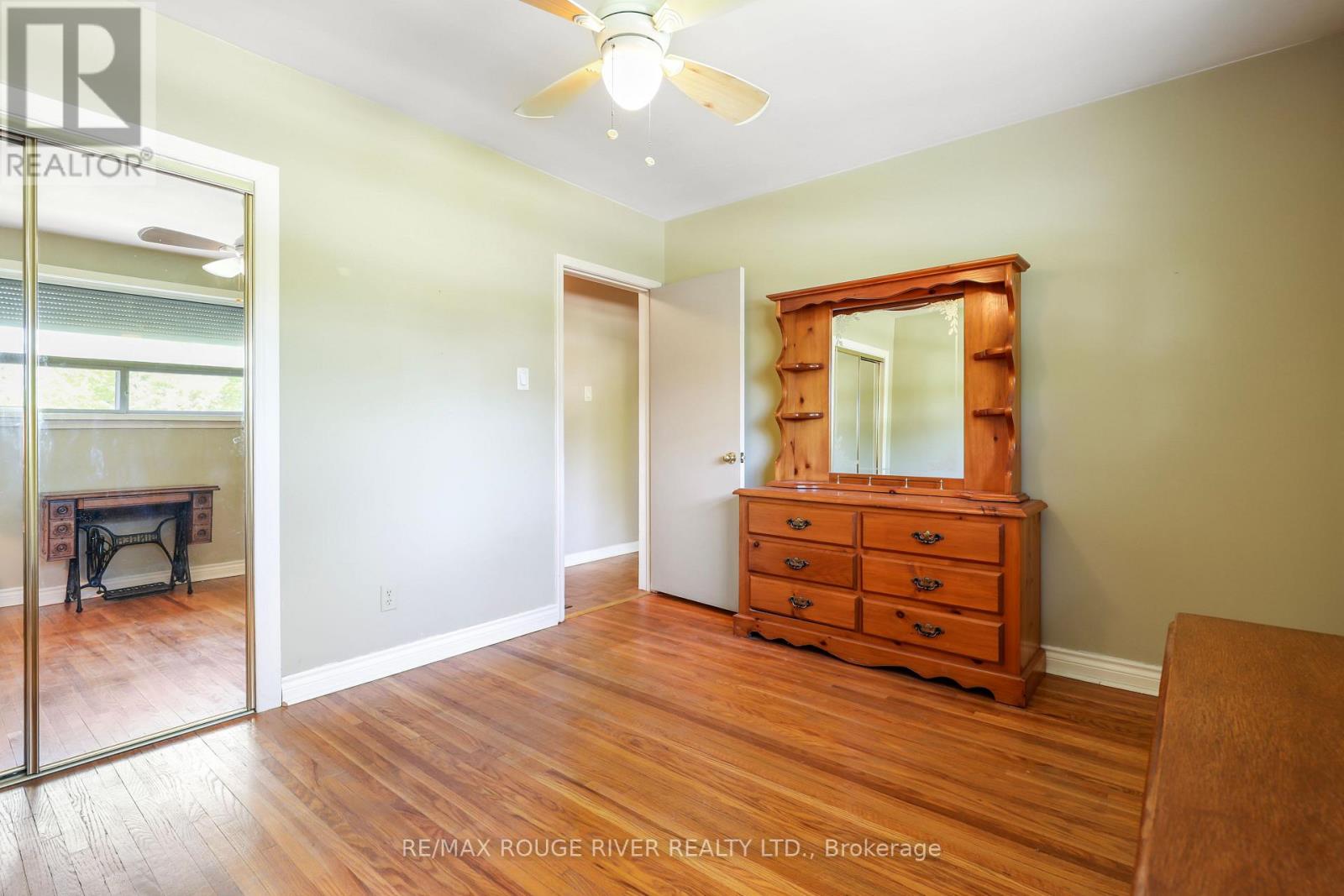 14 Farmbrook Road, Toronto, Ontario  M1J 2S4 - Photo 13 - E13182184