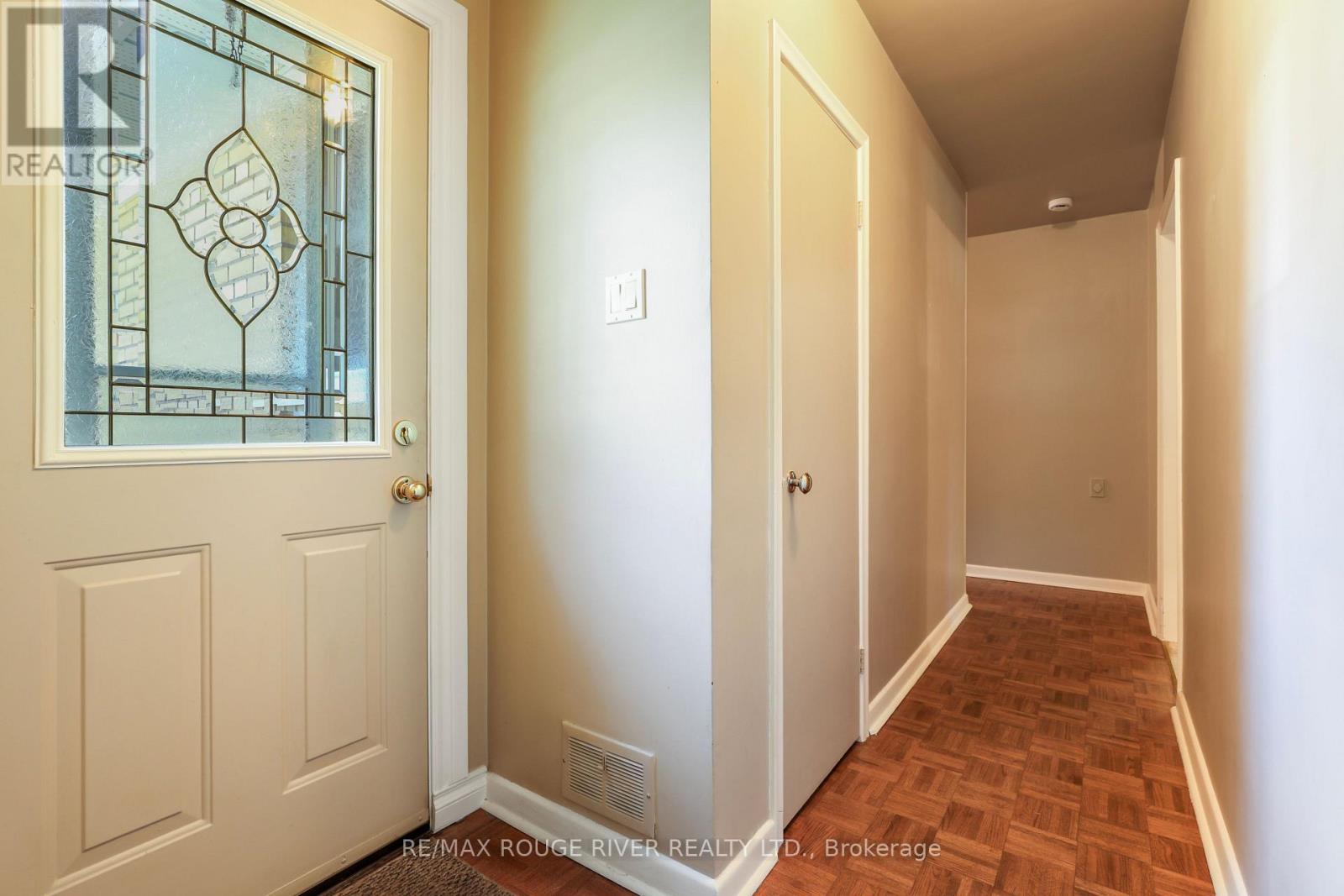 14 Farmbrook Road, Toronto, Ontario  M1J 2S4 - Photo 26 - E13182184