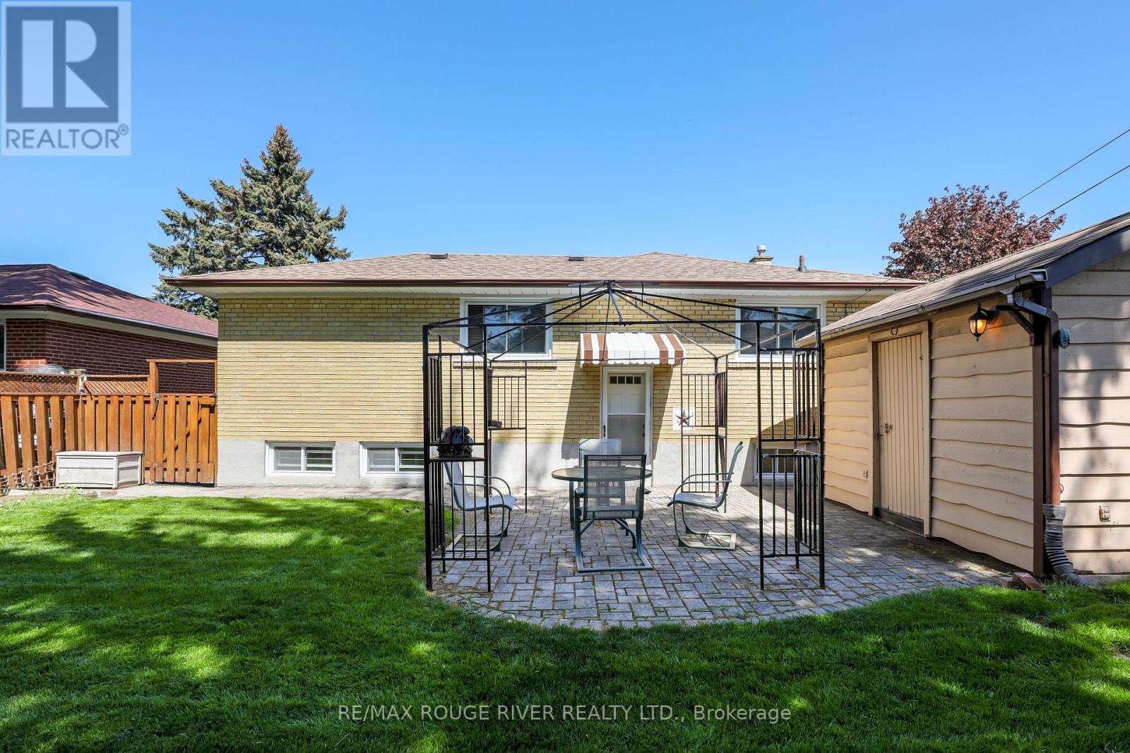 14 Farmbrook Road, Toronto, Ontario  M1J 2S4 - Photo 29 - E13182184