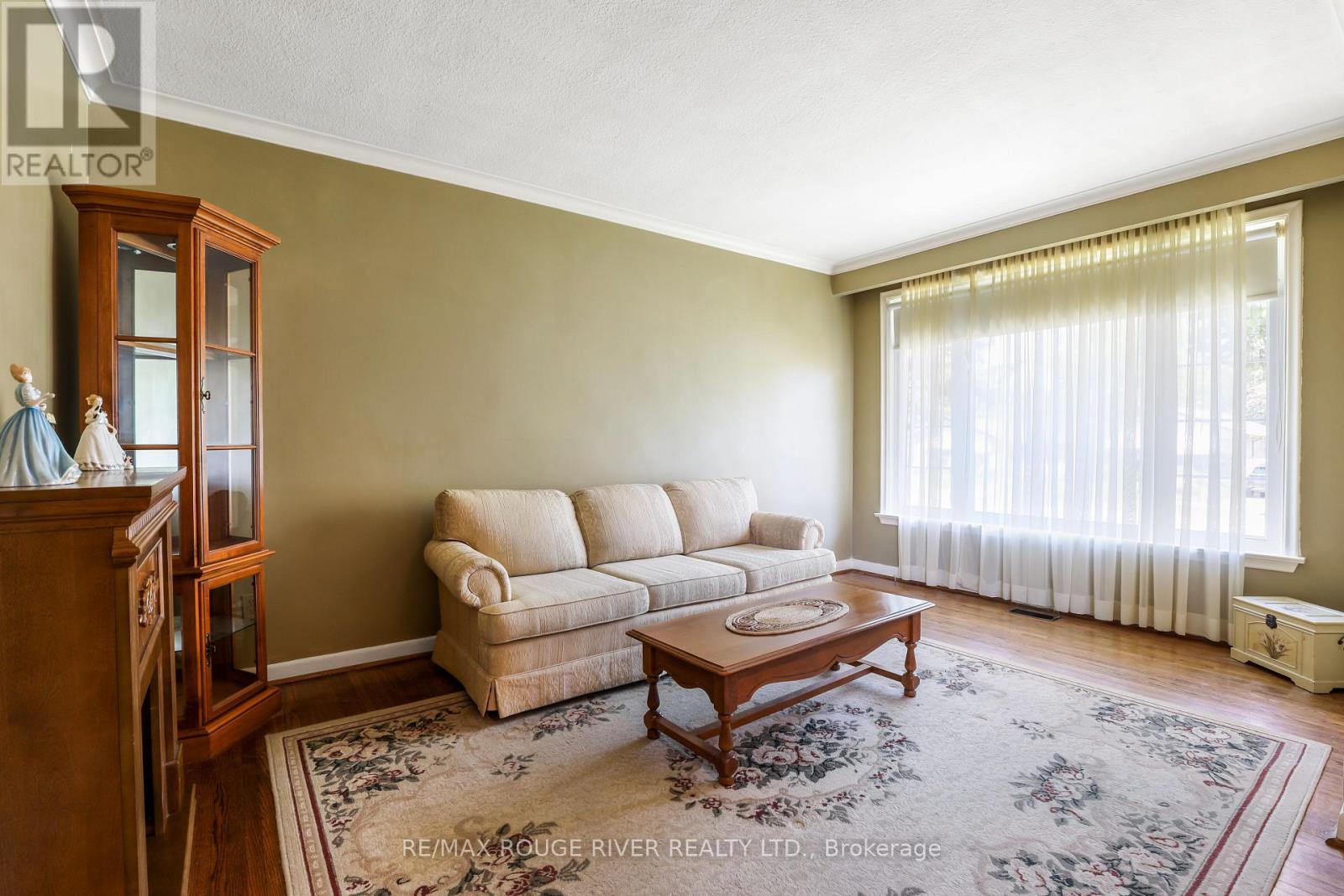 14 Farmbrook Road, Toronto, Ontario  M1J 2S4 - Photo 9 - E13182184