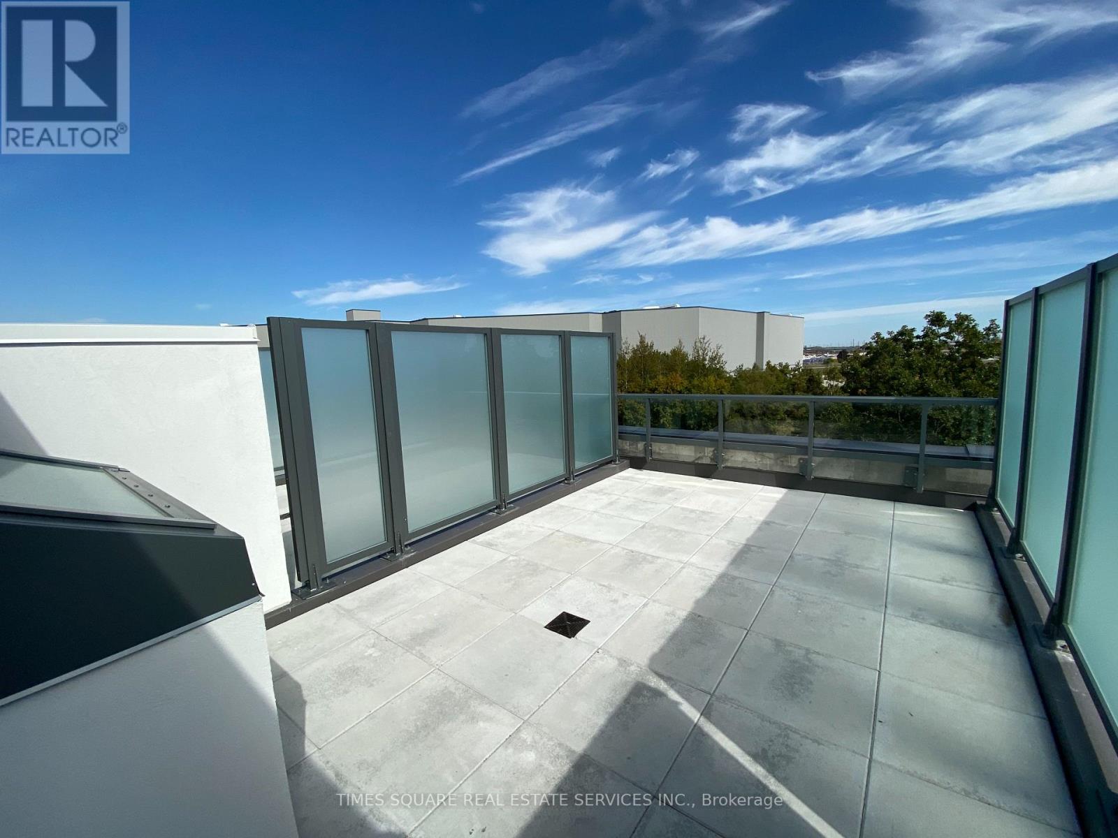Th32 - 1050 Portage Parkway, Vaughan, Ontario  L4K 2M7 - Photo 30 - N13182046