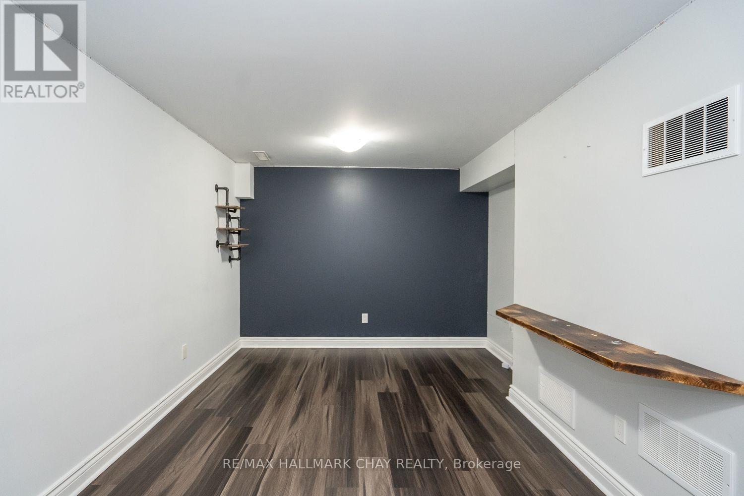 15 Wallace Street, New Tecumseth, Ontario  L9R 2G5 - Photo 34 - N13182172