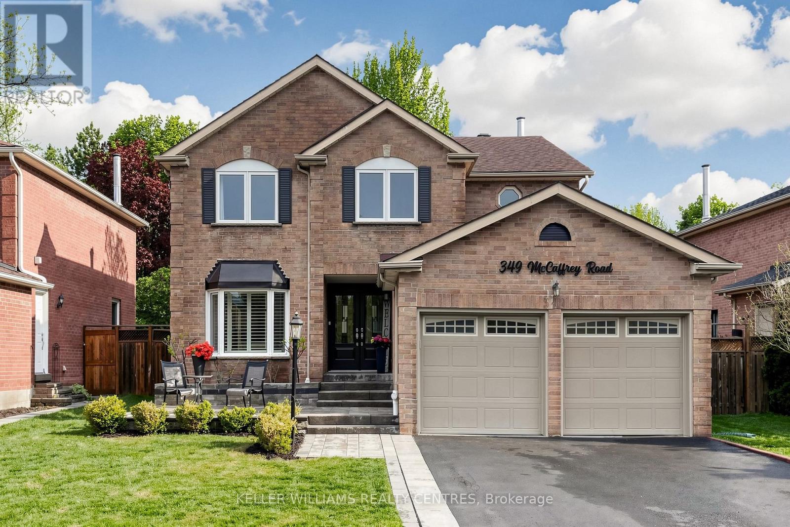 349 Mccaffrey Road, Newmarket, Ontario  L3X 1J2 - Photo 2 - N13182176