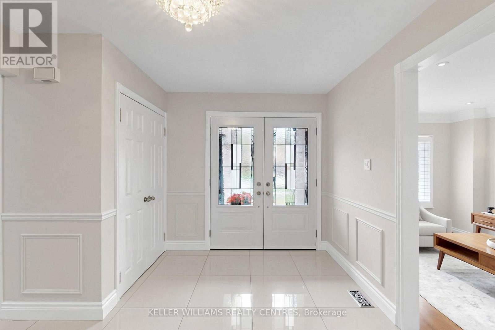 349 Mccaffrey Road, Newmarket, Ontario  L3X 1J2 - Photo 6 - N13182176