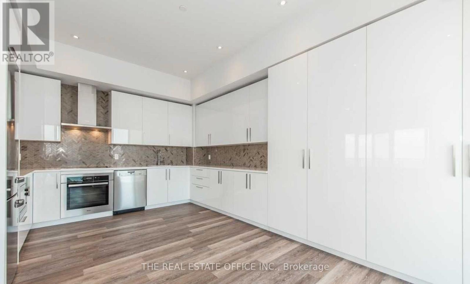 6601 - 30 Shore Breeze Drive, Toronto, Ontario  M8V 1A1 - Photo 13 - W13181814