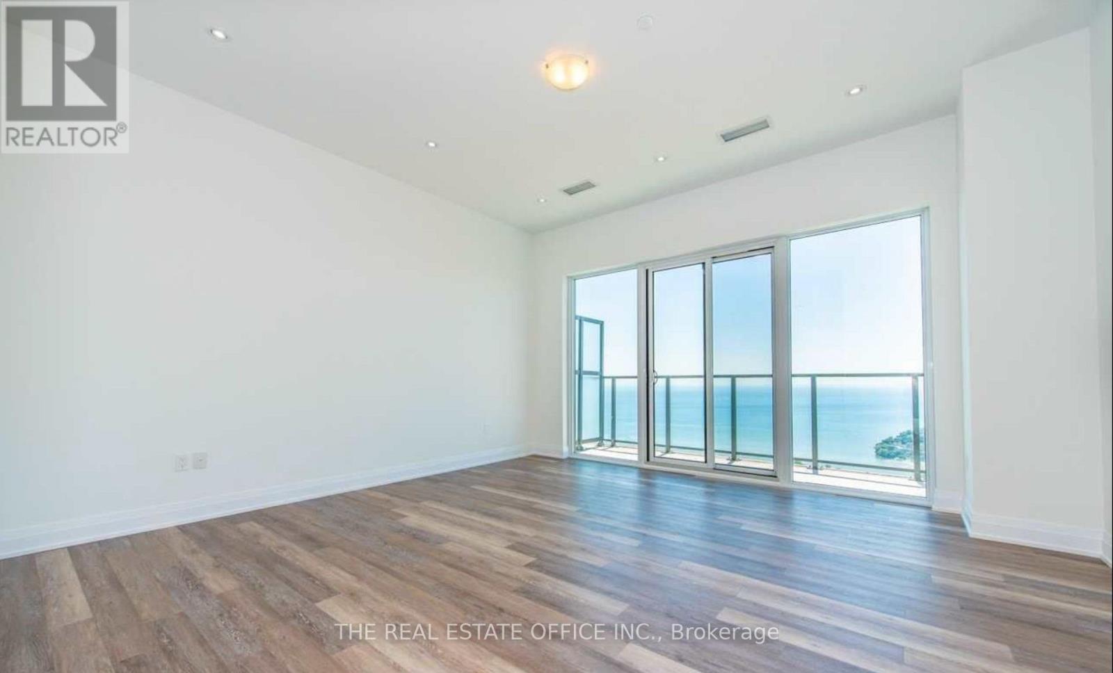 6601 - 30 Shore Breeze Drive, Toronto, Ontario  M8V 1A1 - Photo 3 - W13181814