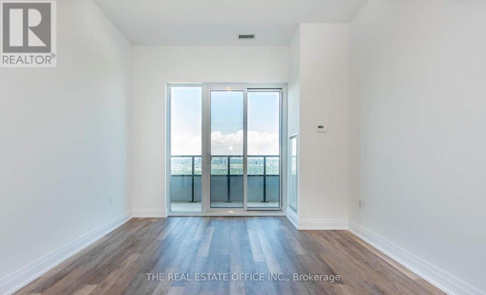 6601 - 30 Shore Breeze Drive, Toronto, Ontario  M8V 1A1 - Photo 8 - W13181814