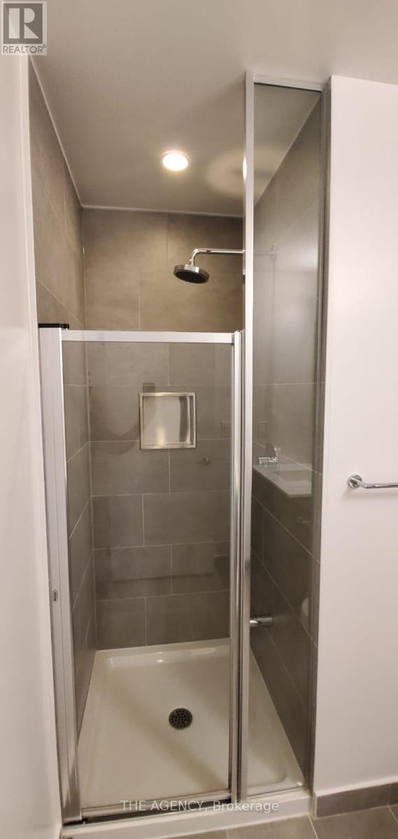 301 - 2520 Eglinton Avenue W, Mississauga, Ontario  L5M 0Y4 - Photo 10 - W13181834