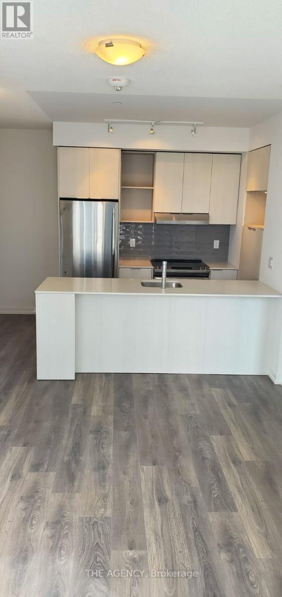 301 - 2520 Eglinton Avenue W, Mississauga, Ontario  L5M 0Y4 - Photo 7 - W13181834