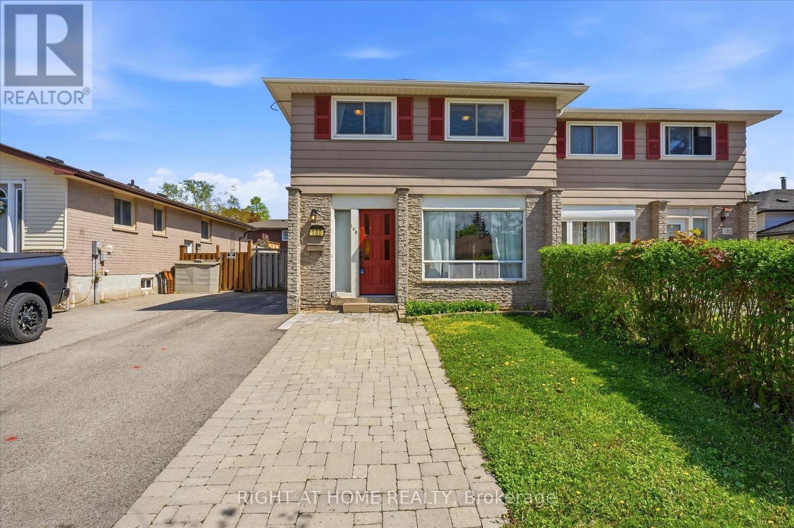 100 BURBANK CRESCENT, Orangeville, Ontario