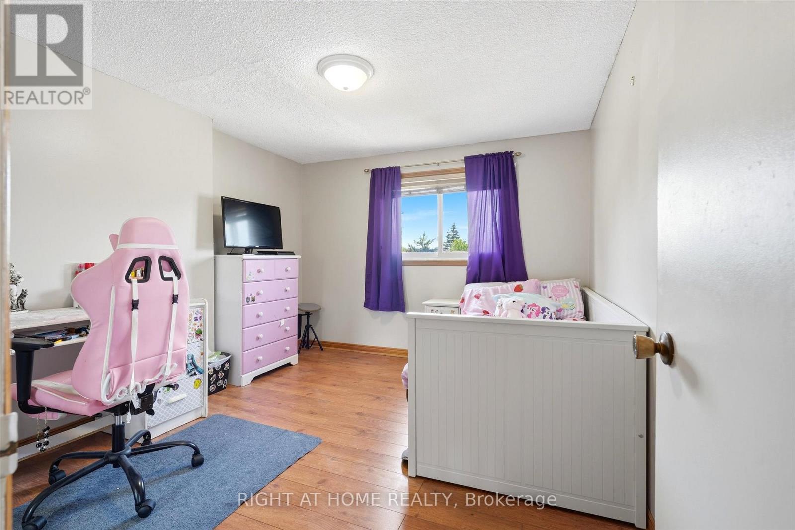 100 Burbank Crescent, Orangeville, Ontario  L9W 3E7 - Photo 10 - W13182108