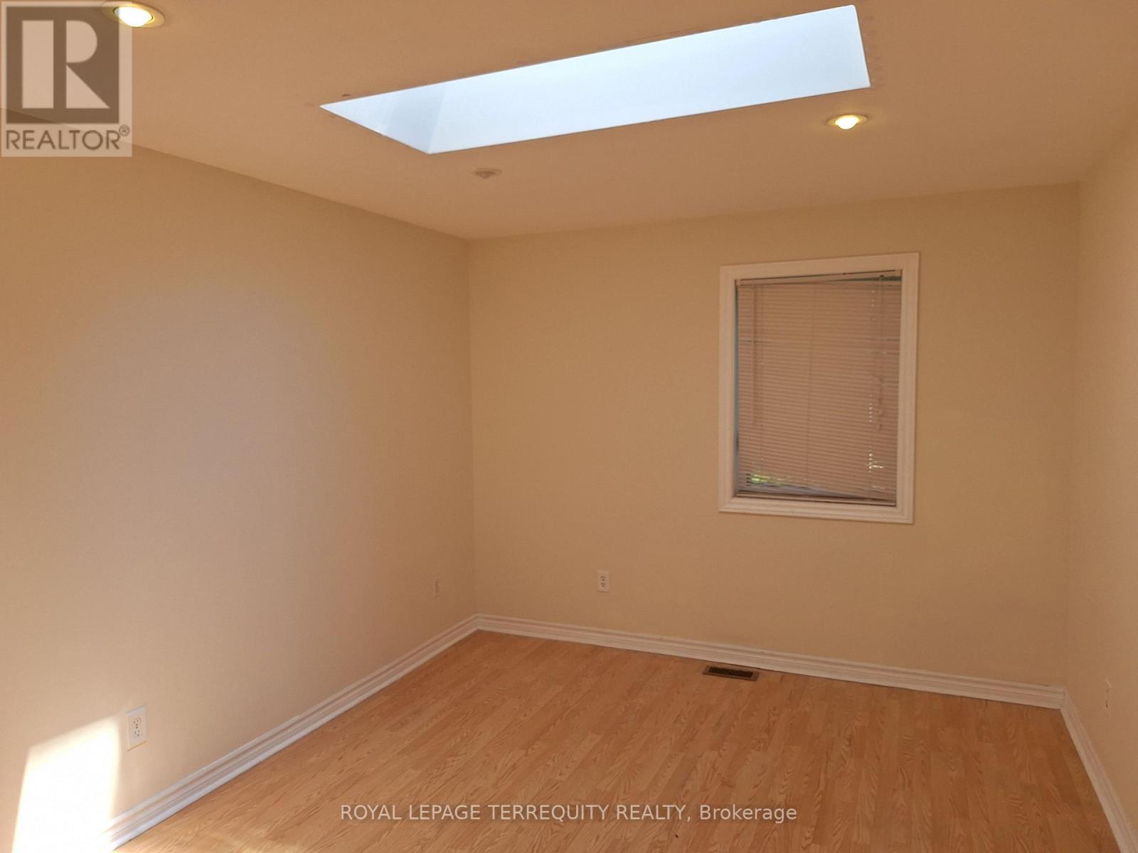 17 Compton Crescent, Toronto, Ontario  M3M 2C3 - Photo 13 - W13182192