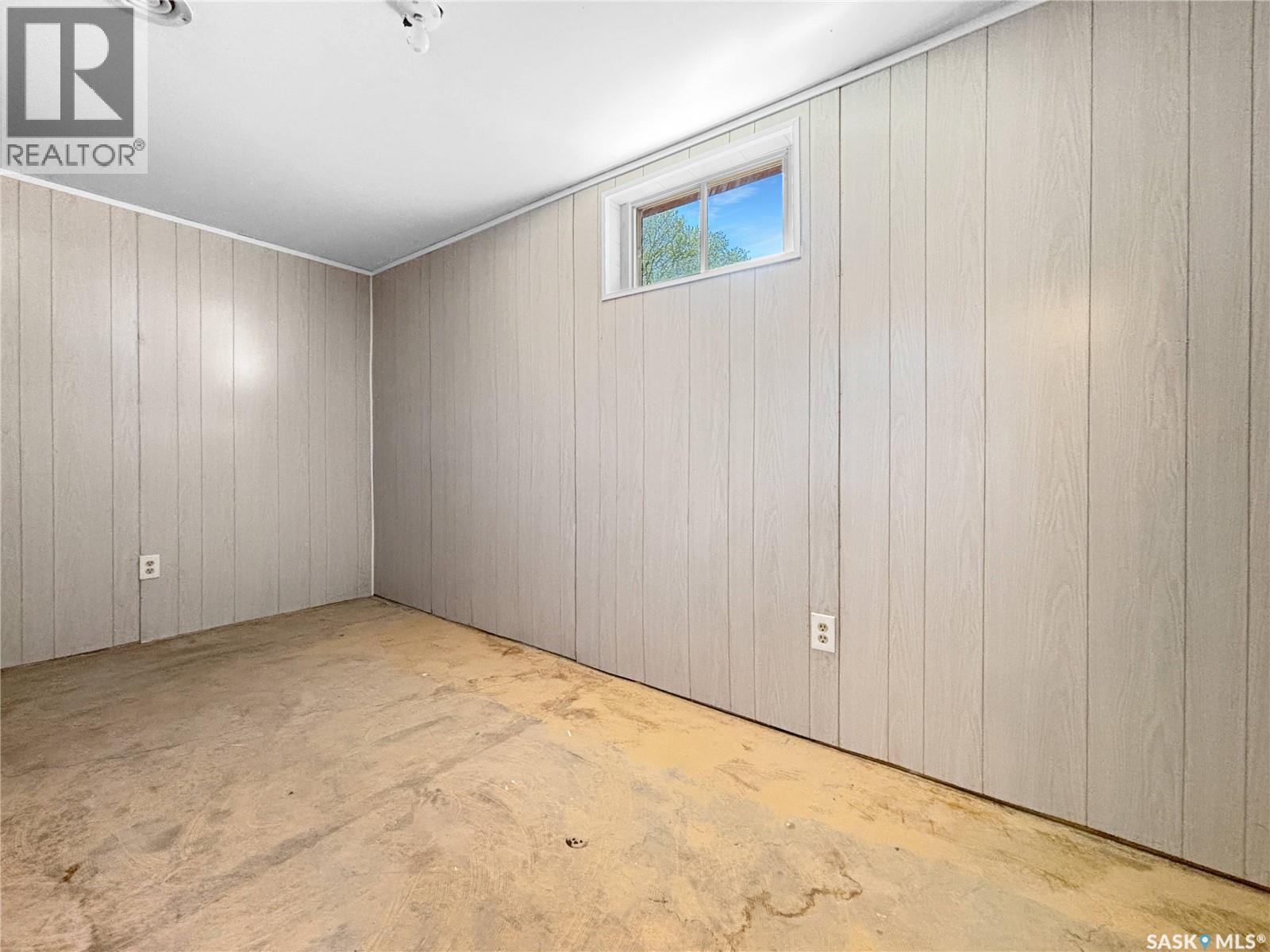 2140 37th Street W, Saskatoon, Saskatchewan  S7L 4E3 - Photo 20 - SK037276
