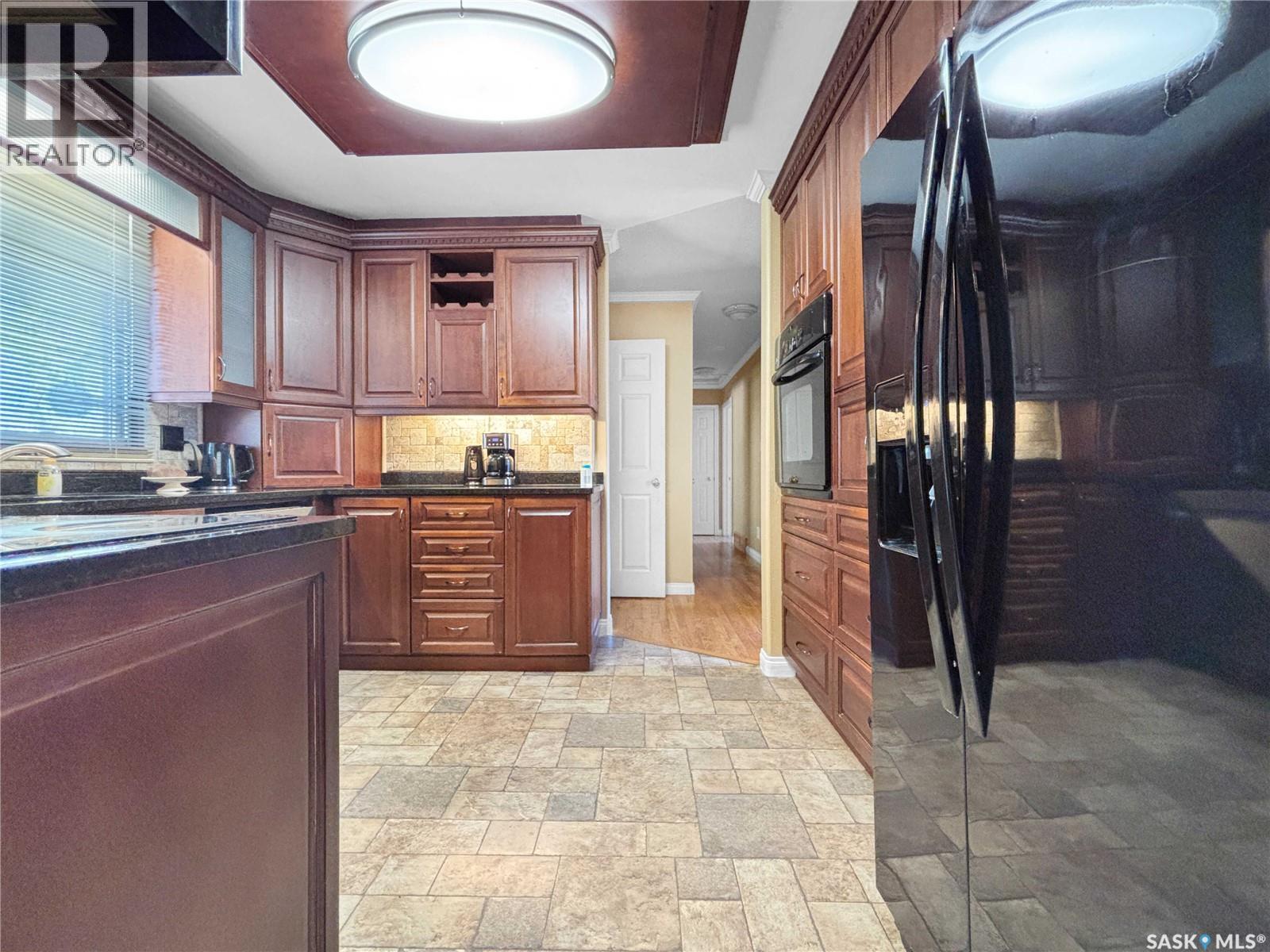 2140 37th Street W, Saskatoon, Saskatchewan  S7L 4E3 - Photo 6 - SK037276