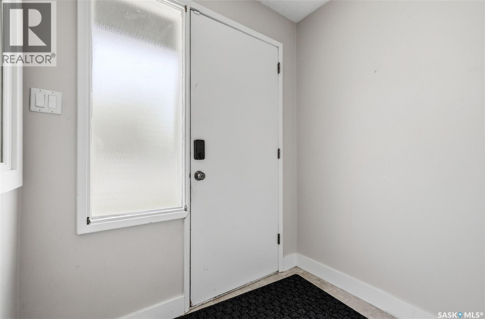 2533 Pasqua Street, Regina, Saskatchewan  S4S 0M3 - Photo 3 - SK037194