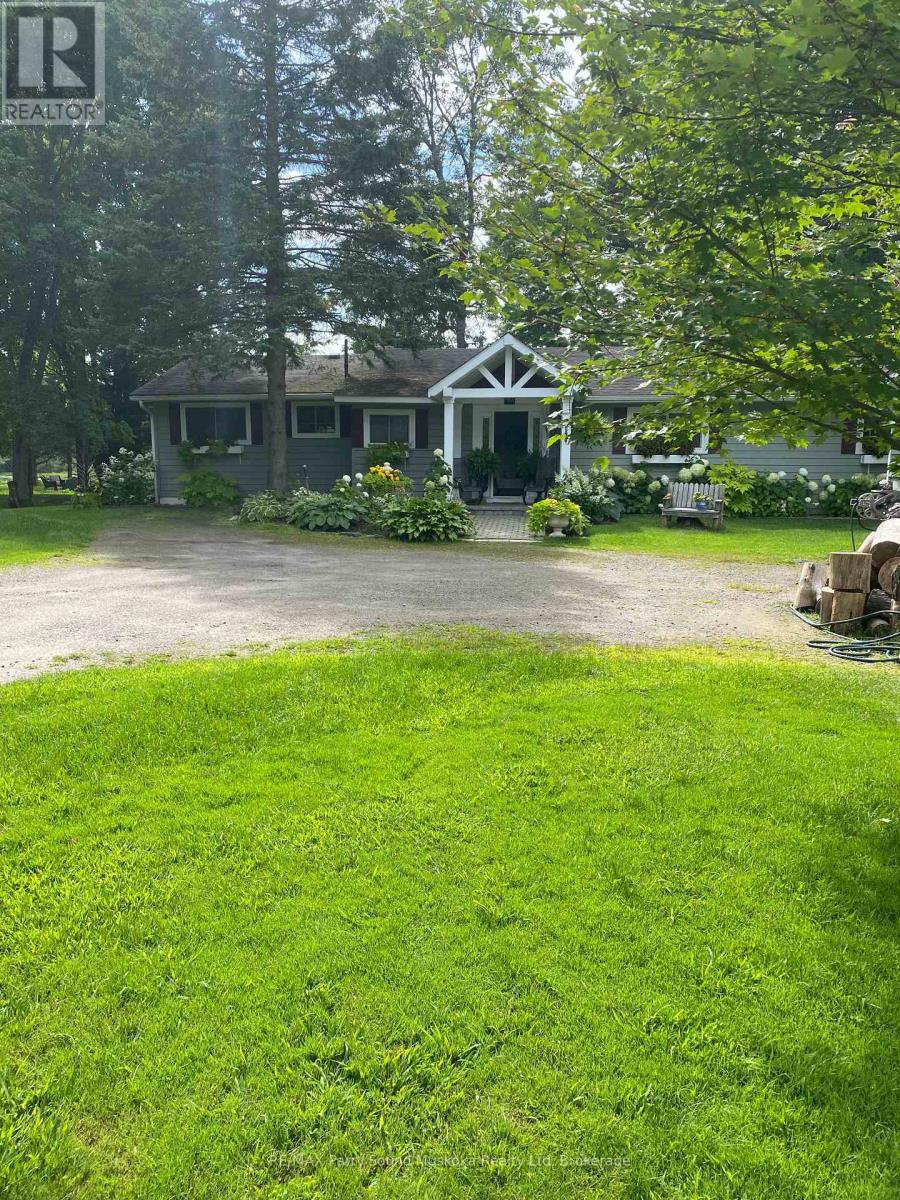 49 Maple Street, Seguin, Ontario  P0C 1J0 - Photo 1 - X12859382