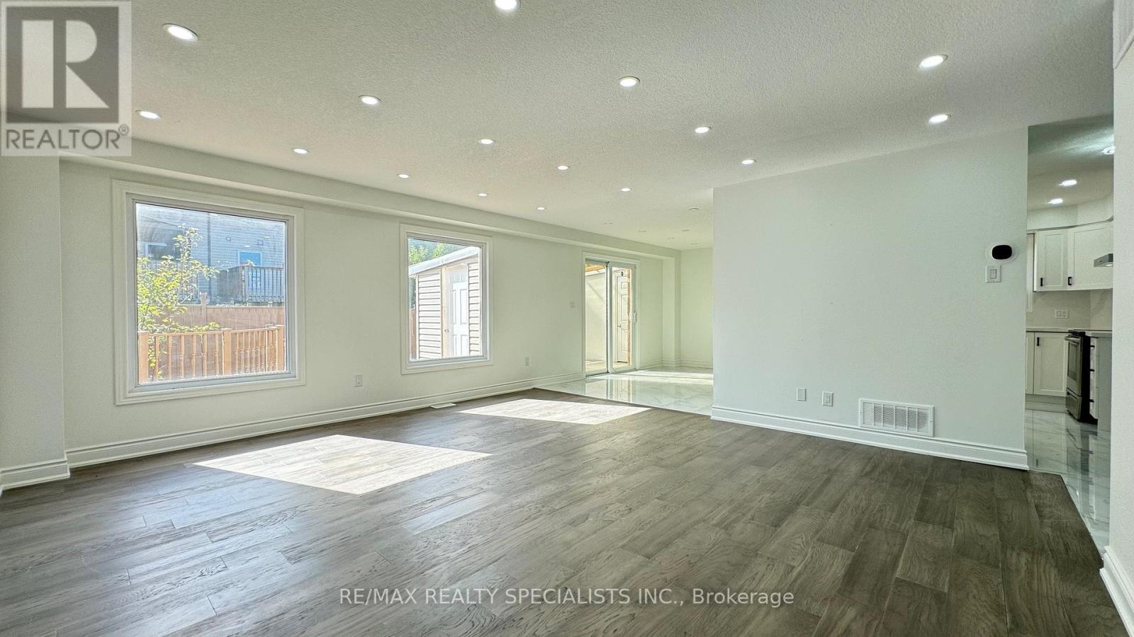 Upper Lvl - 505 Bridlewreath Court, Kitchener, Ontario N2E 3V6 - Photo 17 - X13181848