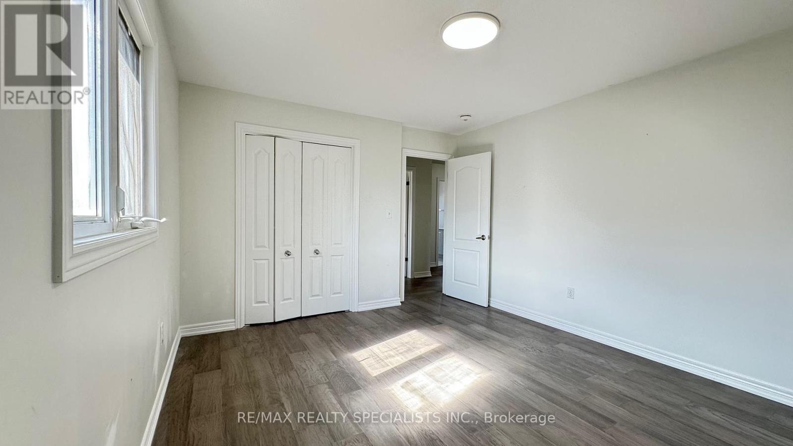 Upper Lvl - 505 Bridlewreath Court, Kitchener, Ontario N2E 3V6 - Photo 37 - X13181848