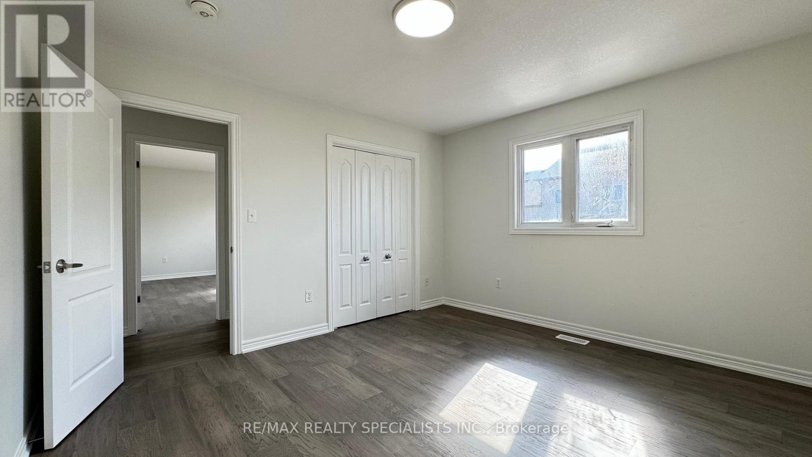 Upper Lvl - 505 Bridlewreath Court, Kitchener, Ontario N2E 3V6 - Photo 39 - X13181848