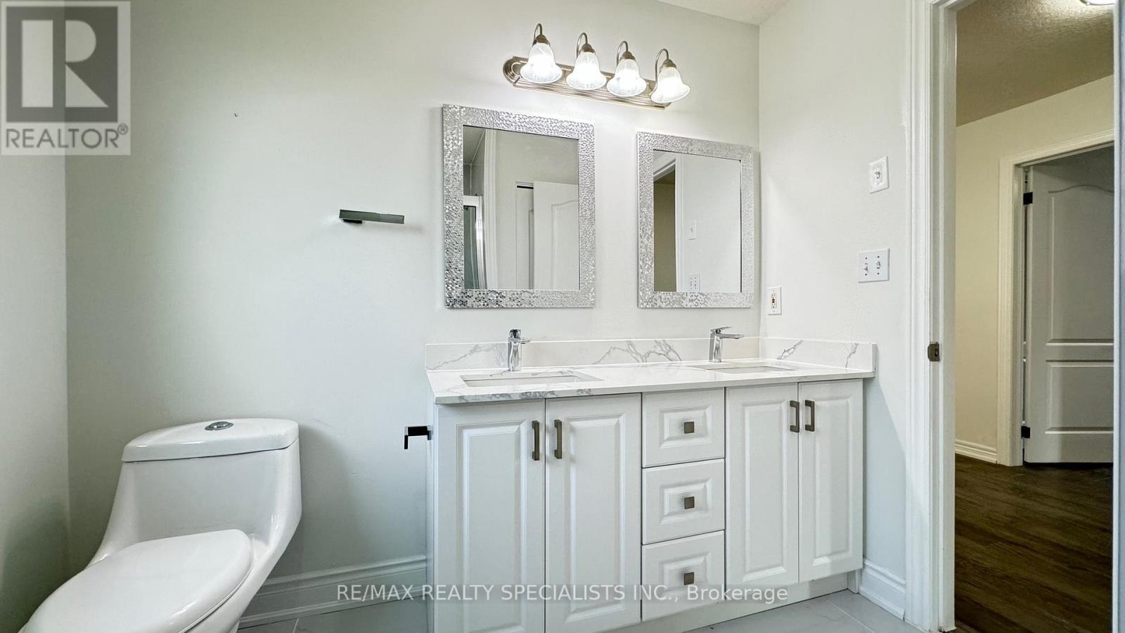Upper Lvl - 505 Bridlewreath Court, Kitchener, Ontario N2E 3V6 - Photo 43 - X13181848