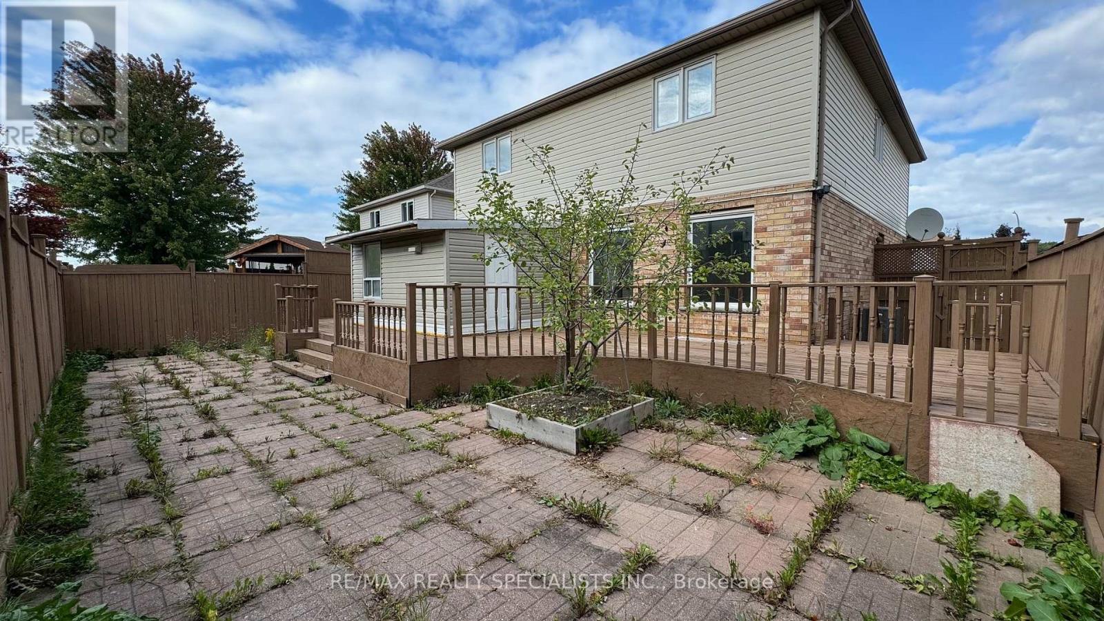 Upper Lvl - 505 Bridlewreath Court, Kitchener, Ontario N2E 3V6 - Photo 49 - X13181848