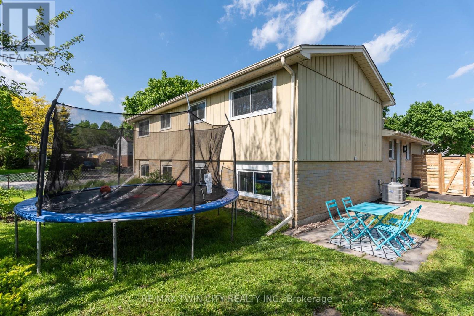 43 Inverness Street, Brantford, Ontario  N3V 1A9 - Photo 42 - X13182014