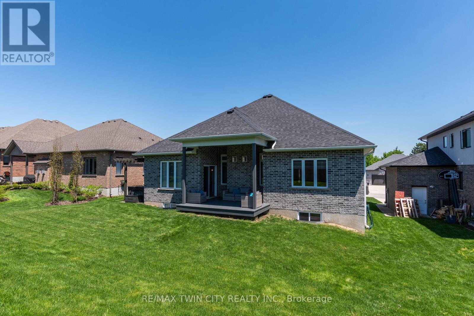 83 Gerber Drive, Perth East, Ontario  N0K 1M0 - Photo 33 - X13182022