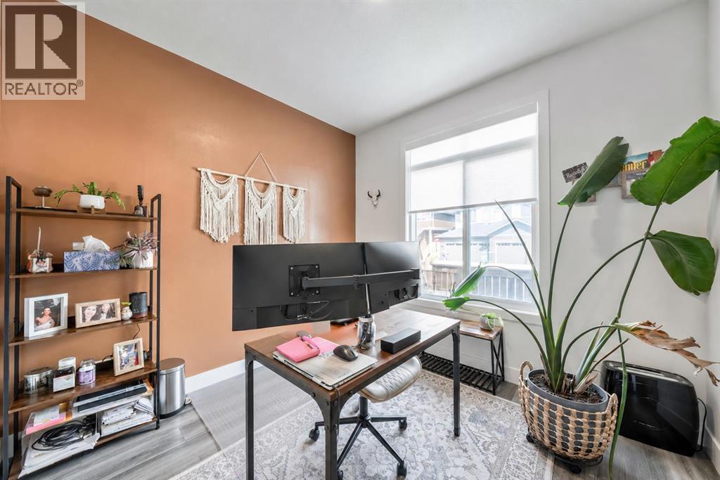 29 Sundown Close, Cochrane, Alberta  T4C 1E6 - Photo 18 - A2314035