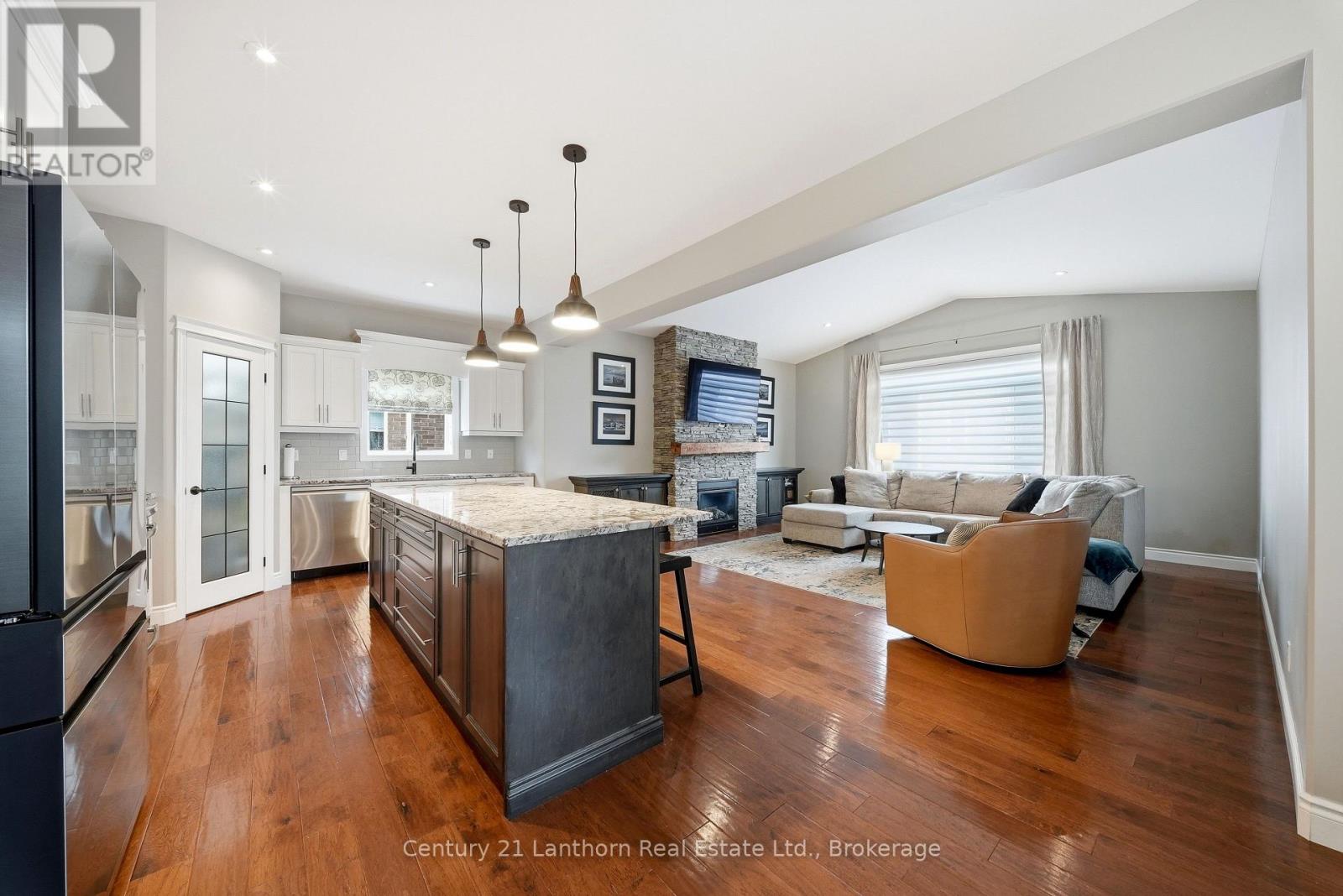 63 Scenic Drive, Belleville, Ontario  K8N 0C6 - Photo 8 - X13182458