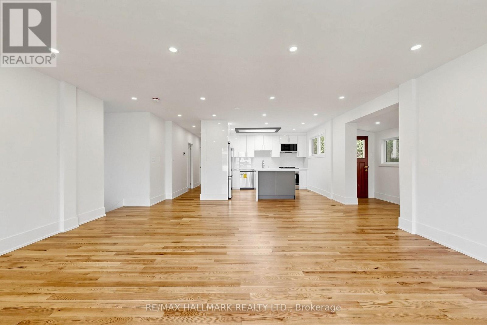 11 Johnson Road, Aurora, Ontario  L4G 2A3 - Photo 12 - N13126456