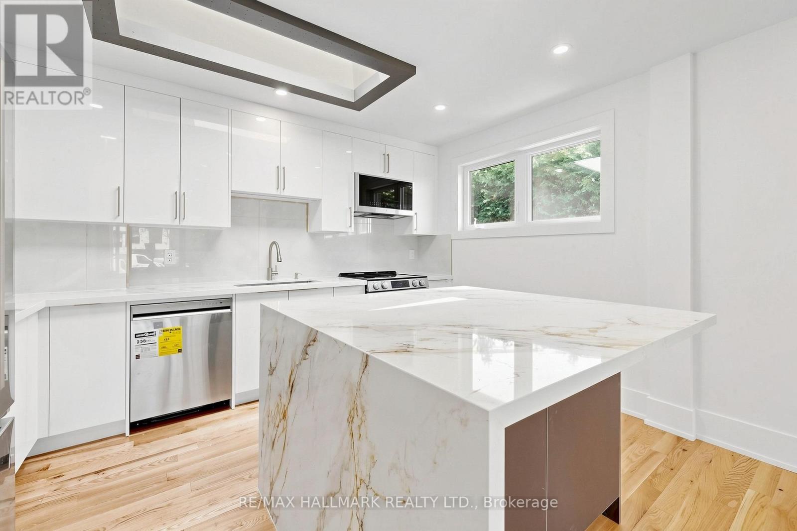 11 Johnson Road, Aurora, Ontario  L4G 2A3 - Photo 17 - N13126456