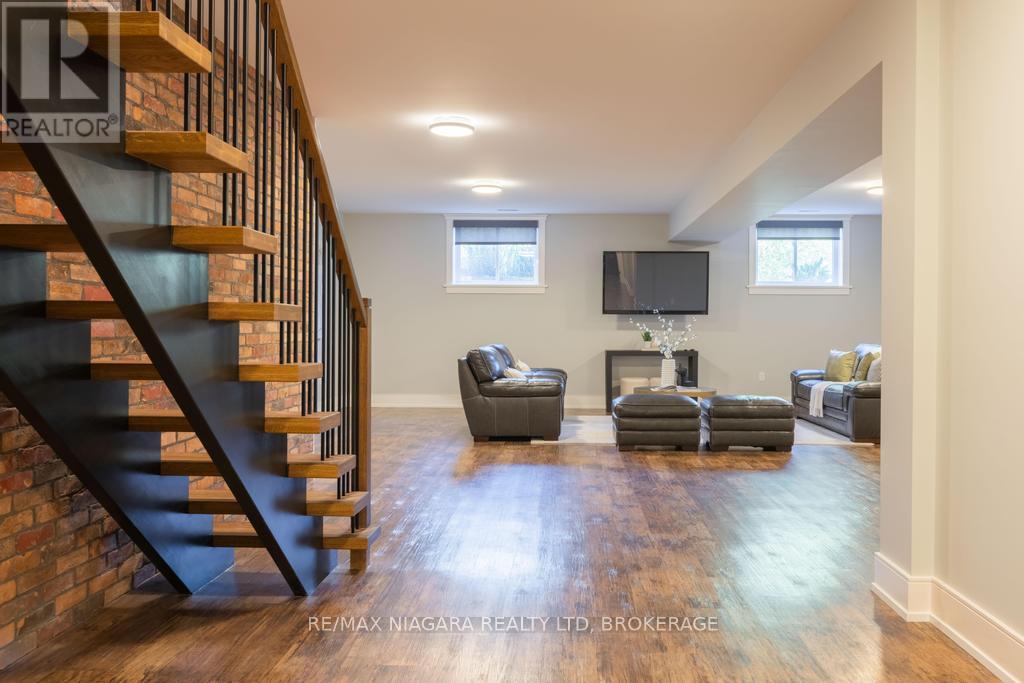696 Foss Road, Pelham, Ontario  L0S 1C0 - Photo 43 - X13182432