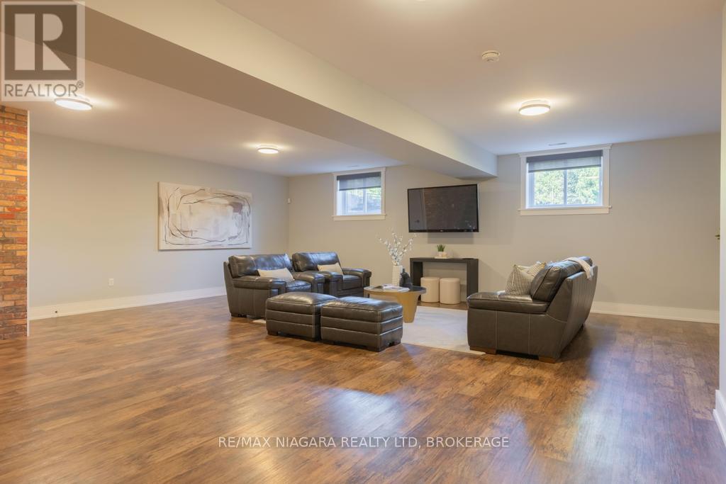 696 Foss Road, Pelham, Ontario  L0S 1C0 - Photo 44 - X13182432