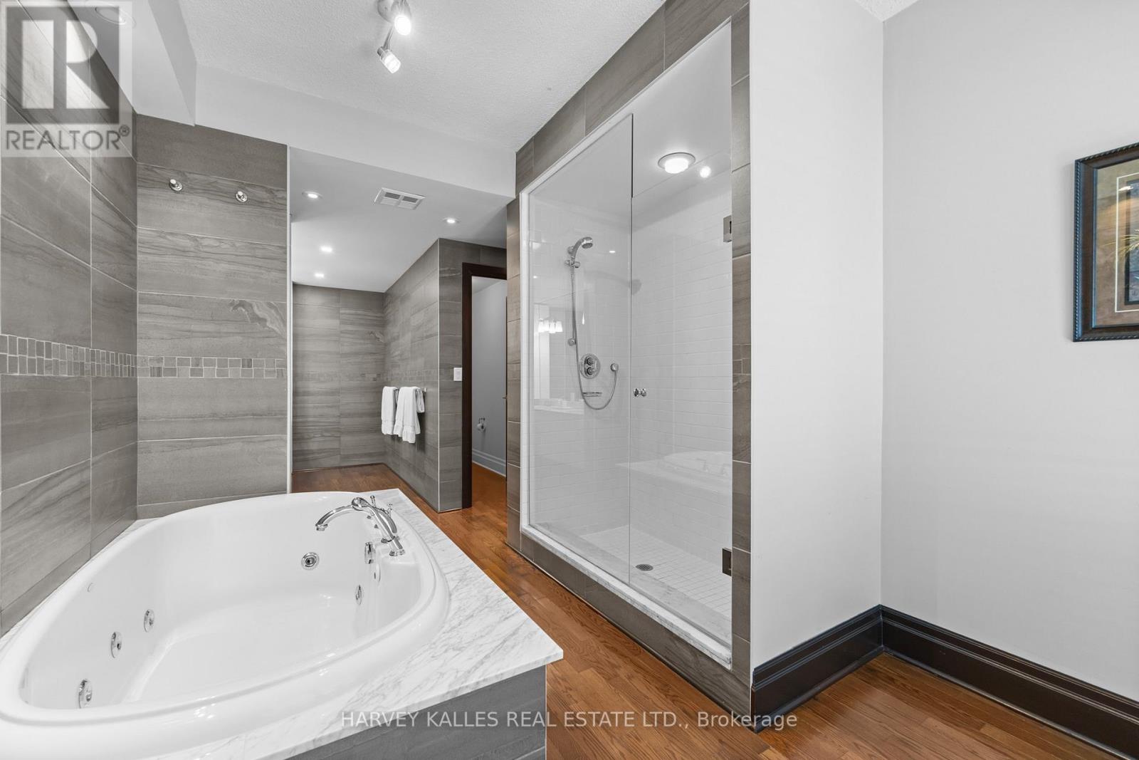 2701 - 300 Bloor Street E, Toronto, Ontario  M4W 3Y2 - Photo 30 - C13169460